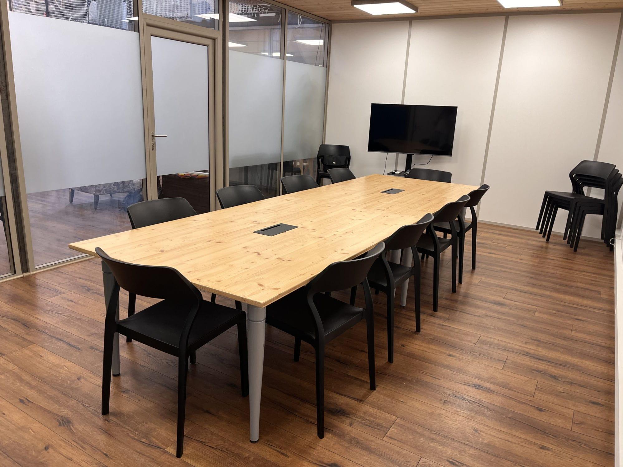 Salle de réunion 10 personnes Lyon 7 Jean Macé - Meeting room for 10 people, Lyon 7 Jean Macé