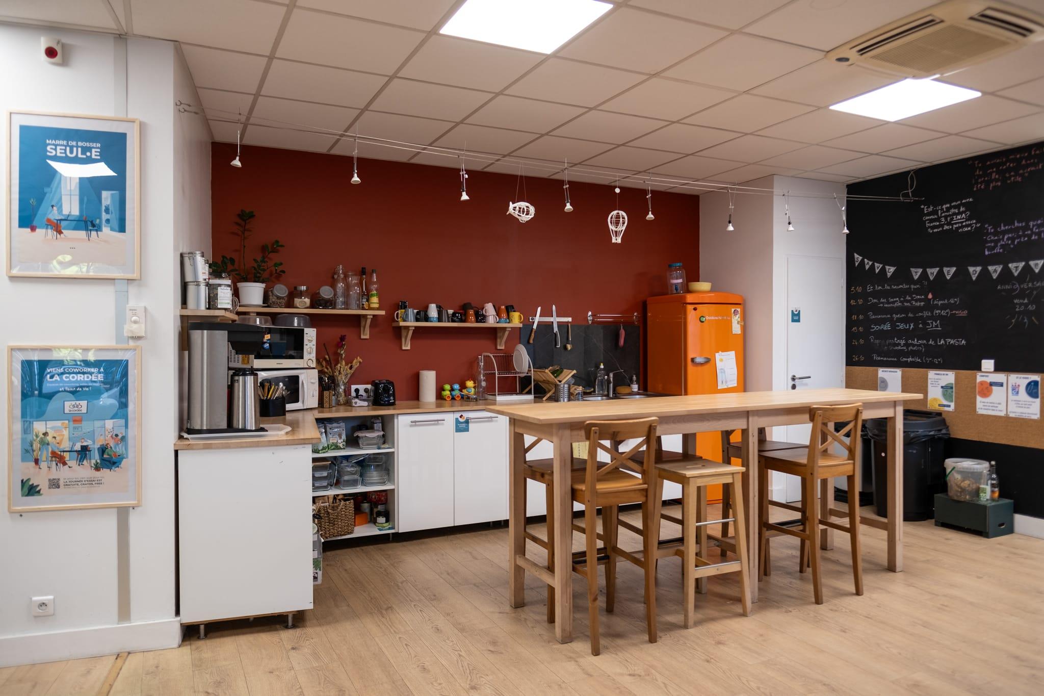 Espace privatisable Villeurbanne République vue espace cuisine café thé - Private event space, Villeurbanne République, coffee and tea kitchen area