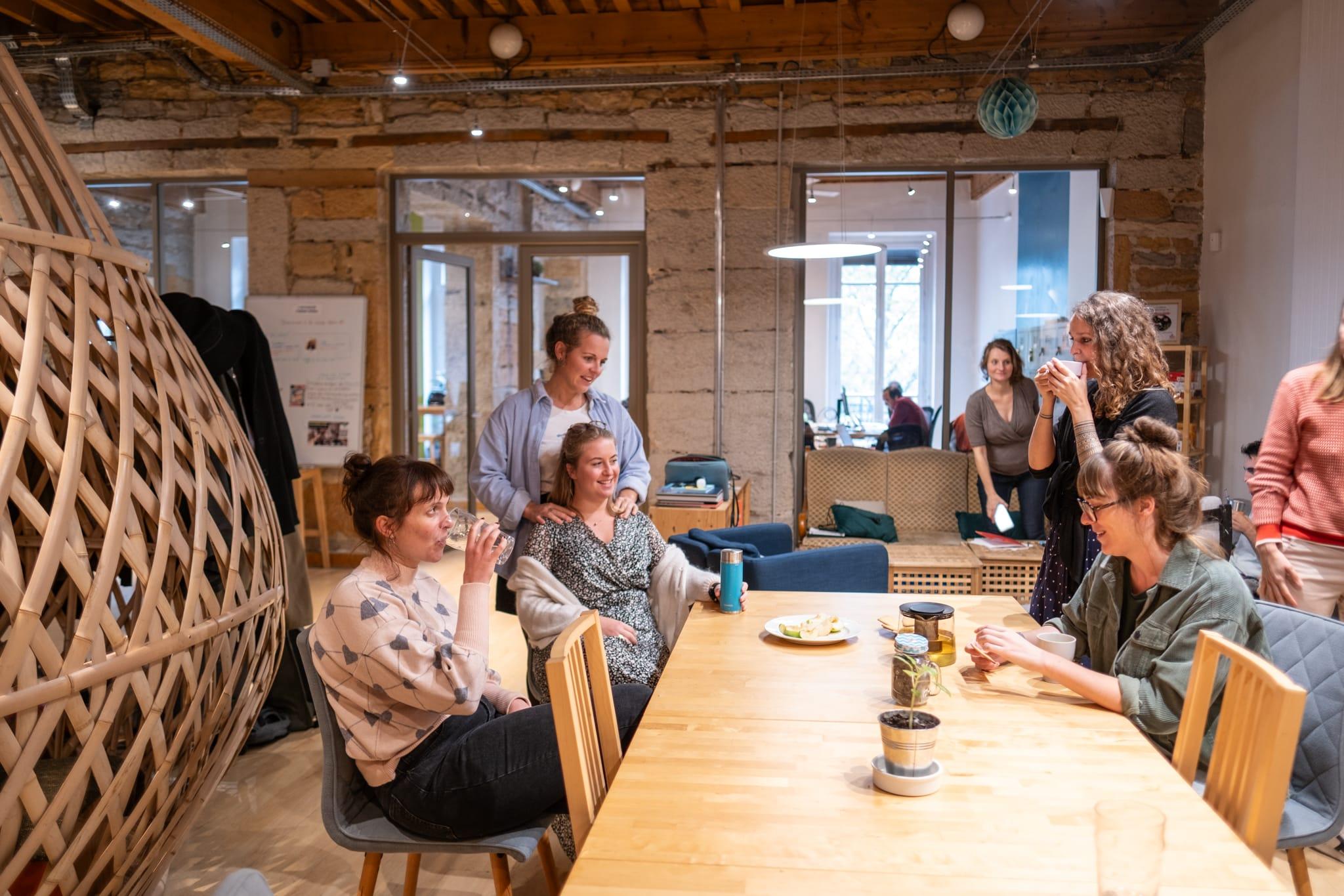 Location d'espace Lyon 1 pour un afterwork convivial - Space rental in Lyon 1 for a friendly after-work event