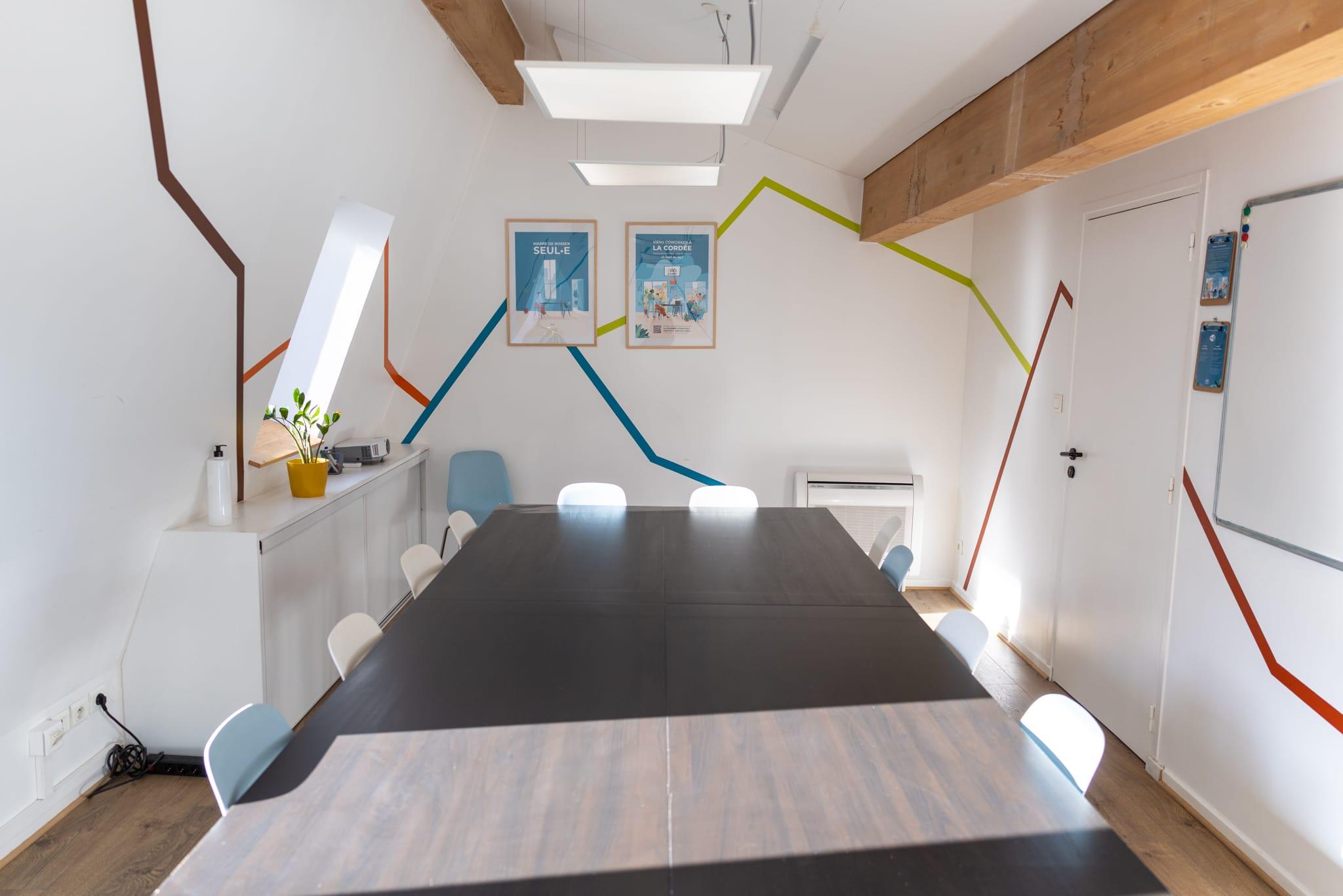 Salle de réunion 10 personnes Lyon 9 Vaise - Meeting room for 10 people, Lyon 9 Vaise