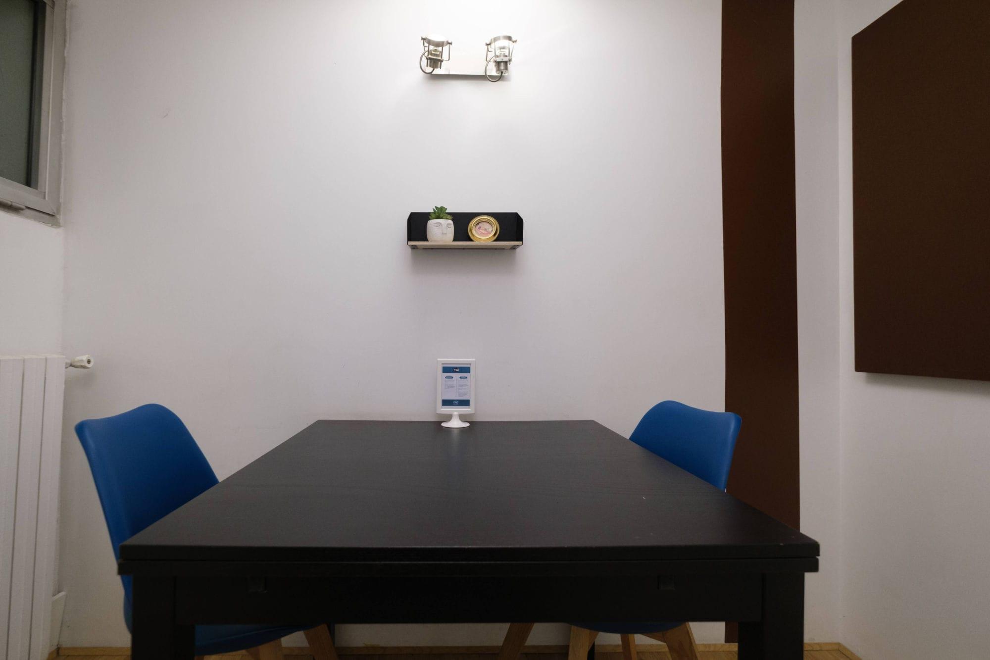 Salle pour rendez-vous client à Paris 12 gare de Lyon - Room for client meetings in Paris 12 Gare de Lyon