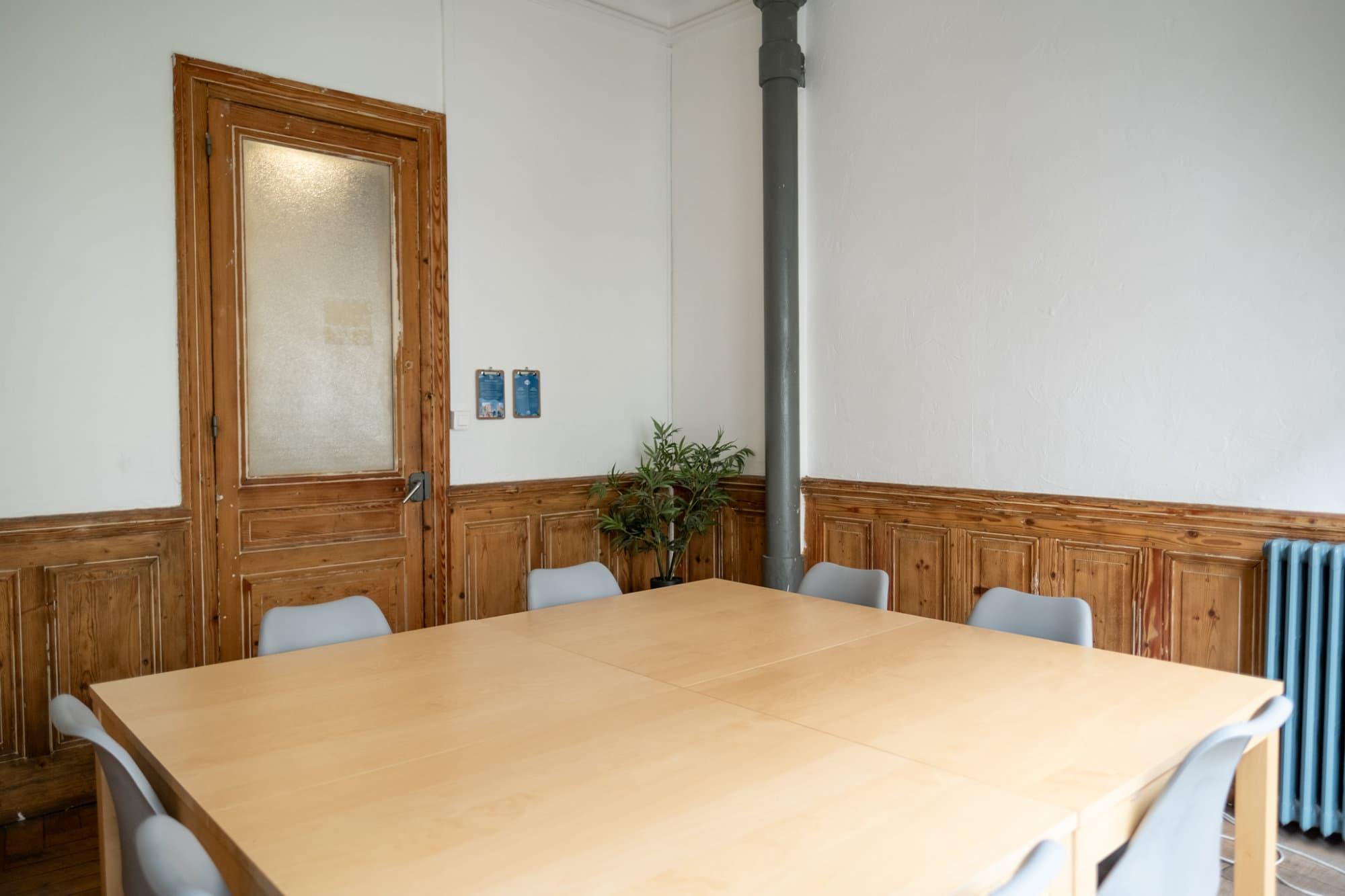 Salle de réunion flexible à la journée Lyon 3 - Flexible meeting room for full-day rental, Lyon 3